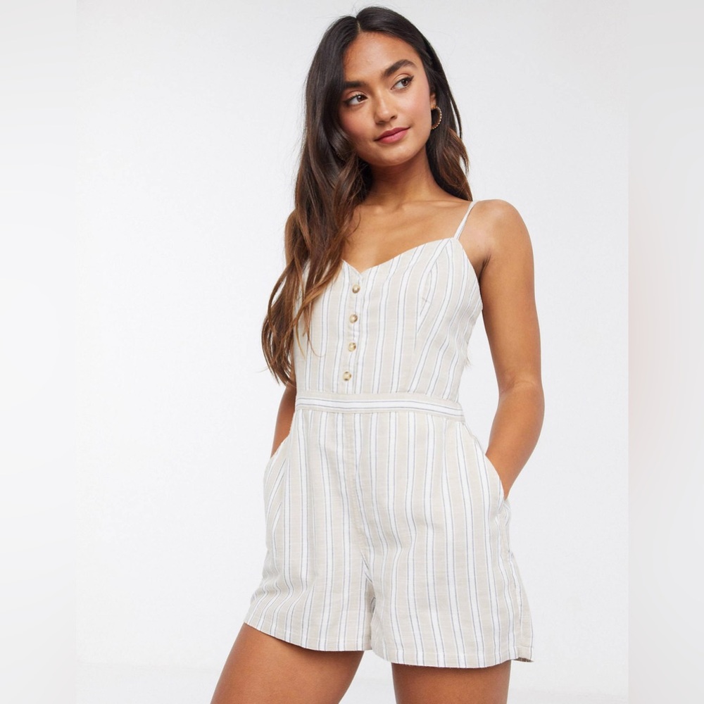 ABERCROMBIE & FITCH Linen Stripe Tieback Romper M NWOT
